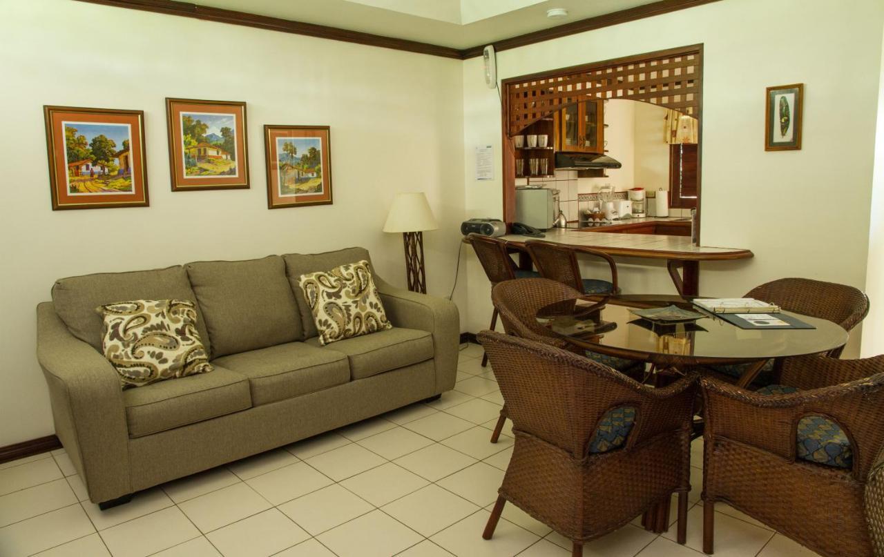 Getaways At Pueblo Real Hotel Quepos Ngoại thất bức ảnh